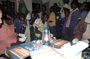 Working Together to Fight Filariae in Uganda
Field Report from Prof. Kimura, RIMD, Osaka University
